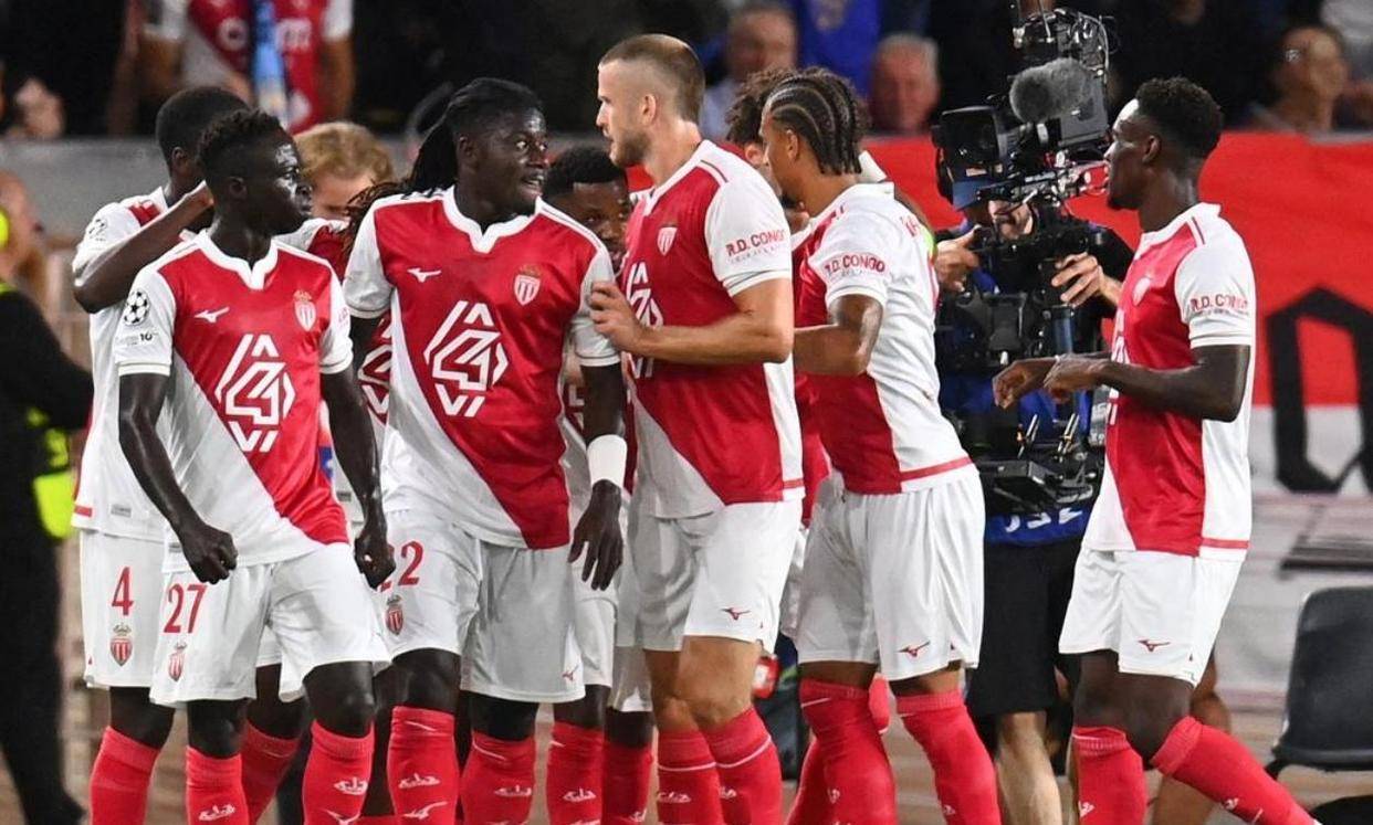 爱游戏体育-赛前曼城战术微调——NBA总决赛节点到来，球迷炸锅，赛程密集仍需轮换的简单介绍