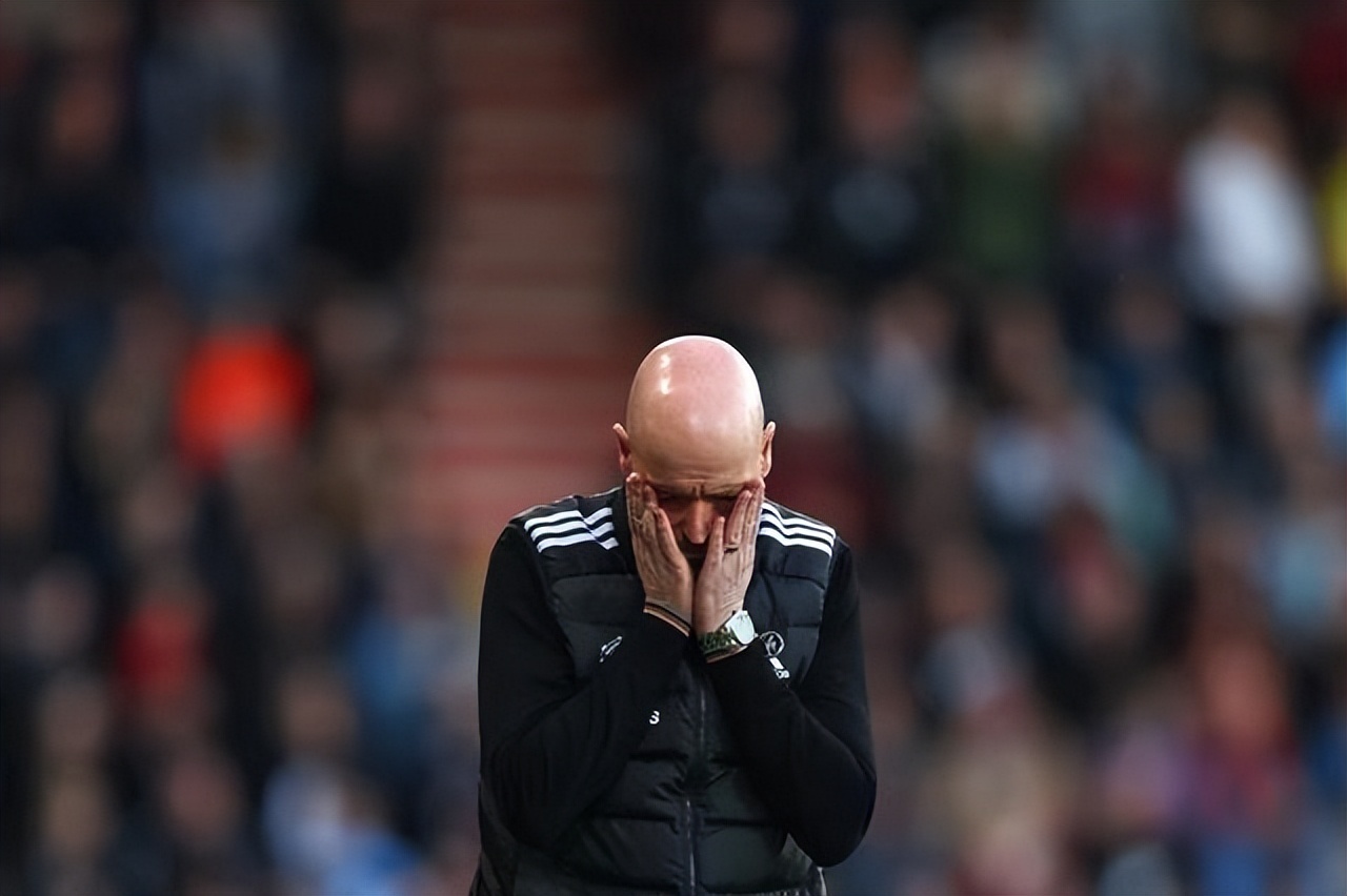 爱游戏体育-今晨突围战来临，曼联围绕社区盾队长鼓劲，悬念犹存，赛季目标并未改变(曼联曼城社区盾决赛)