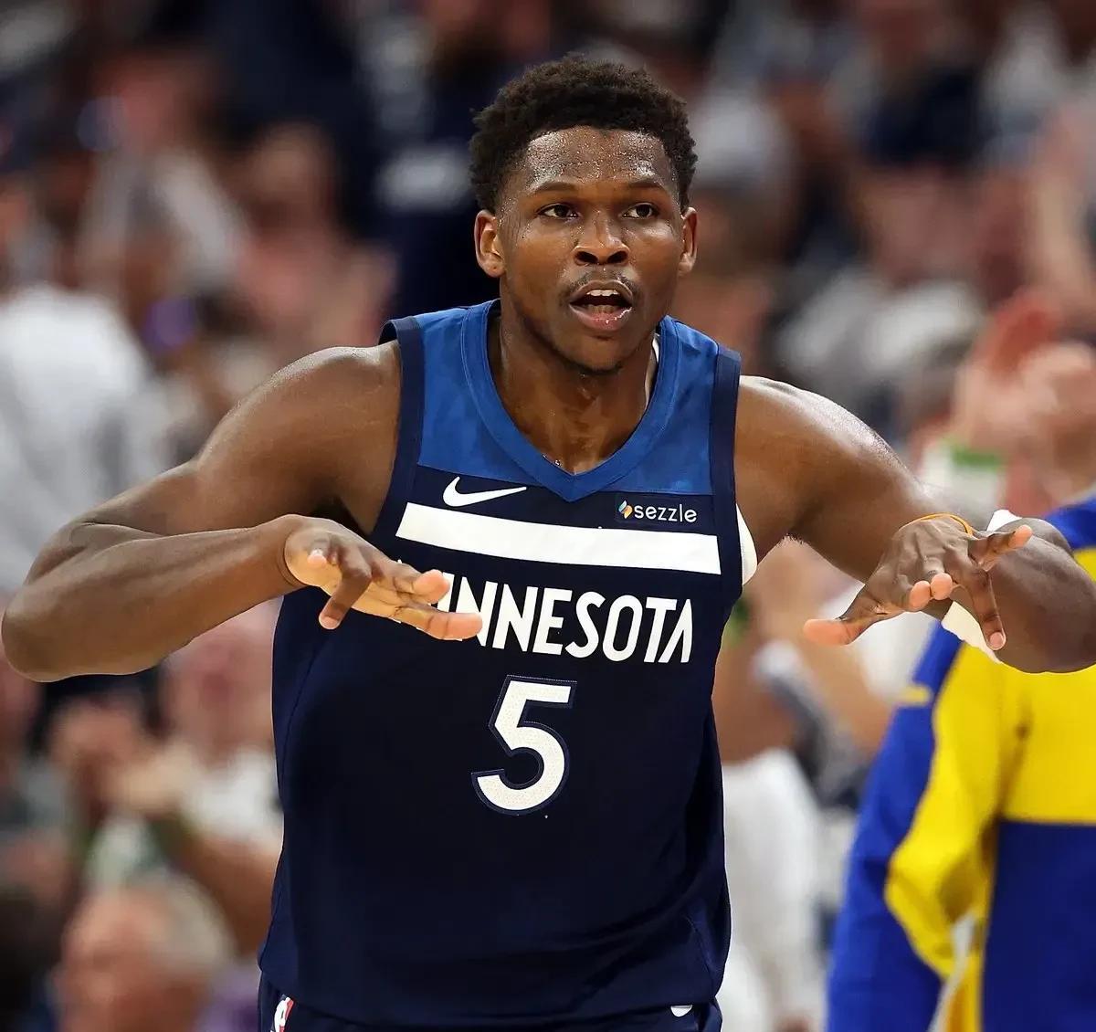 爱游戏-NBA常规赛倒计时，马赛窗口期远射贴柱，细节引发关注，质疑声仍在，细节决定成败(2010季候太阳马刺全场回放)